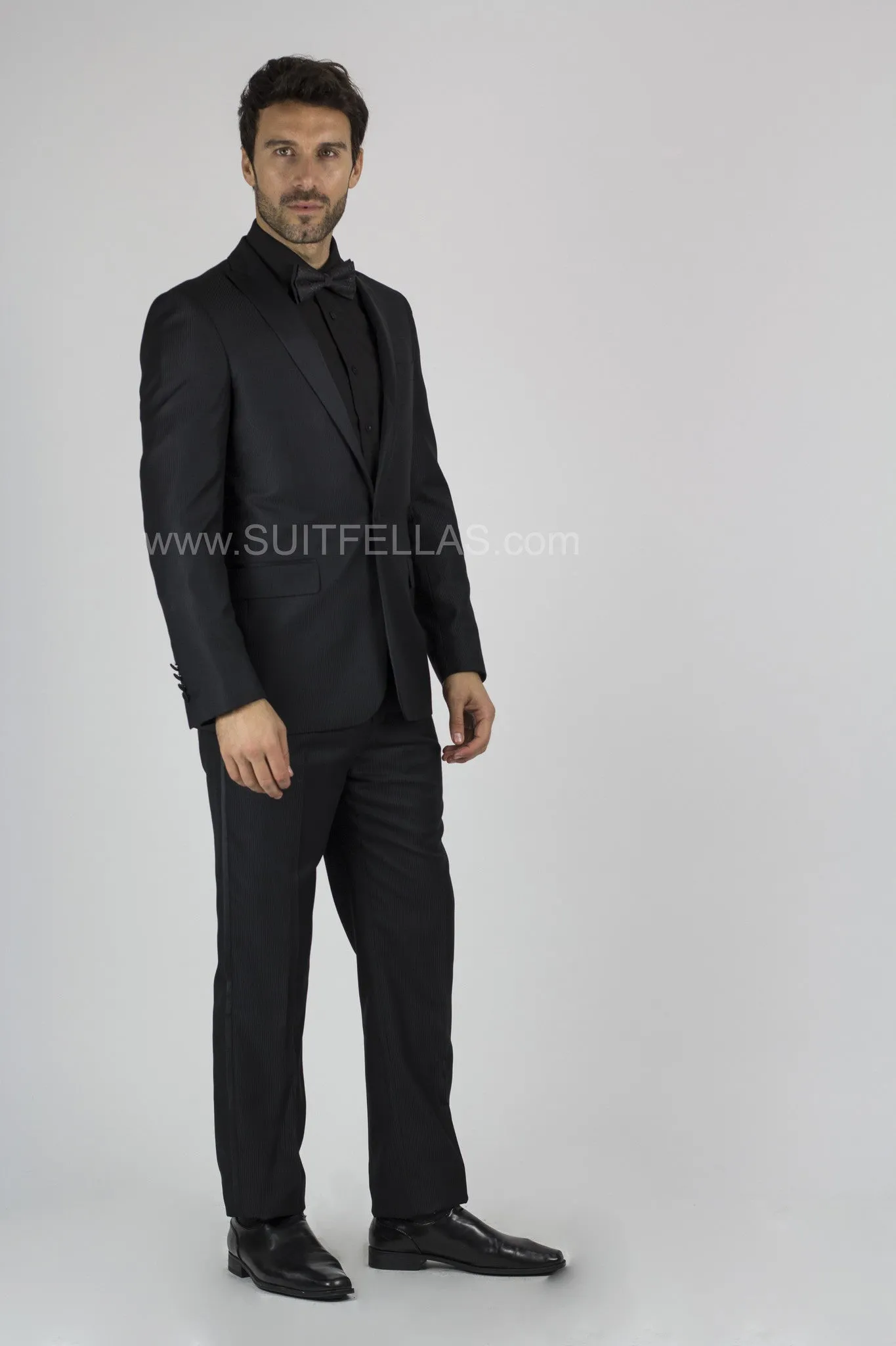 1 Button Slim Fit Tone on Tone Peak Lapel Tuxedo TX1P-920