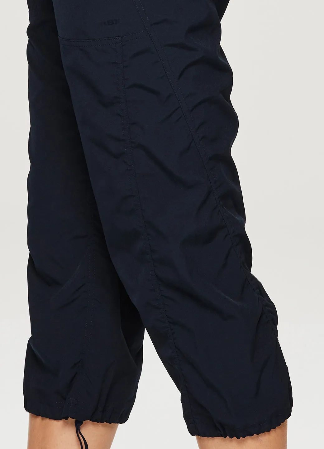 Lumen Lightweight Capri Pant