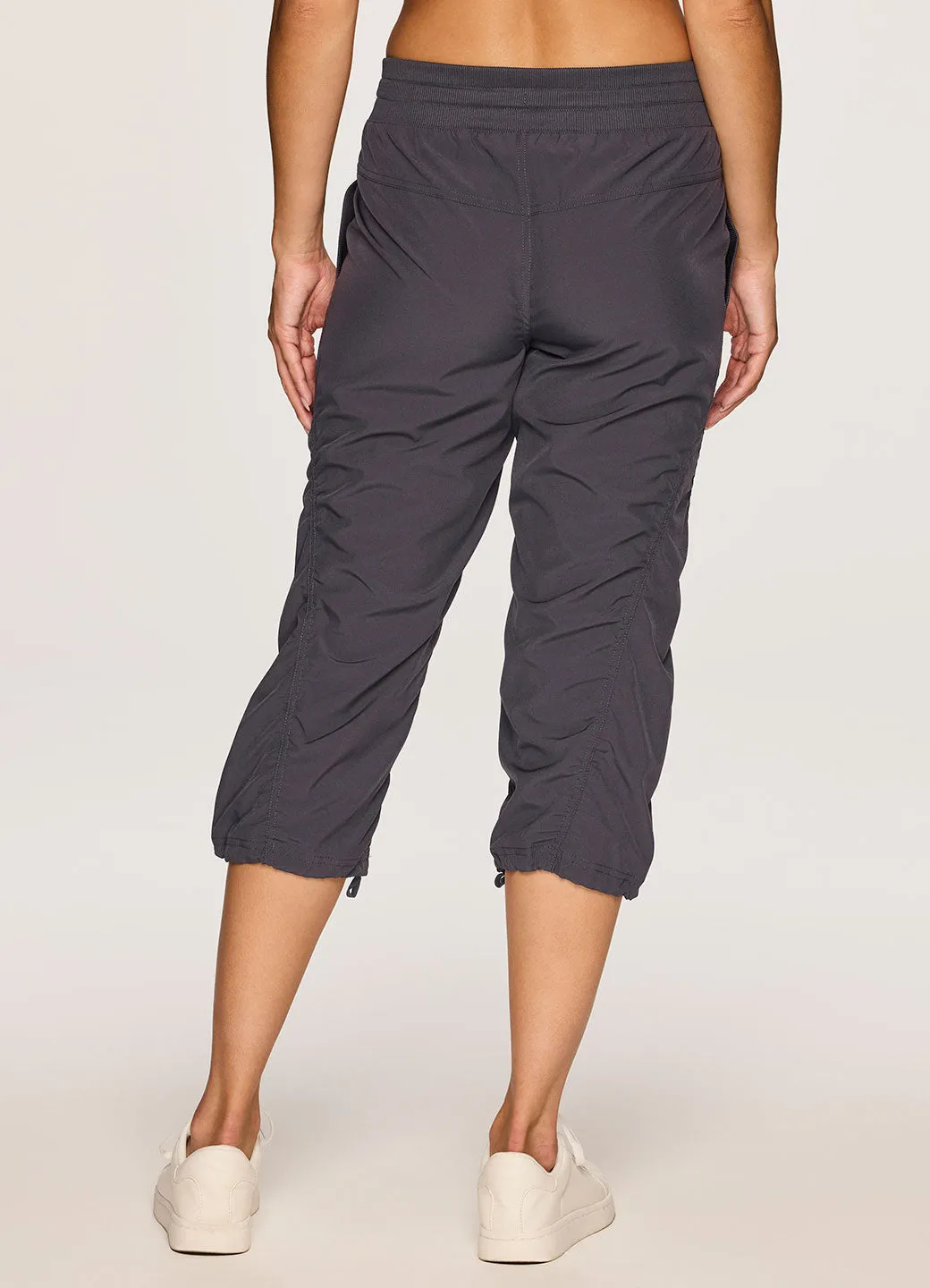 Lumen Lightweight Capri Pant