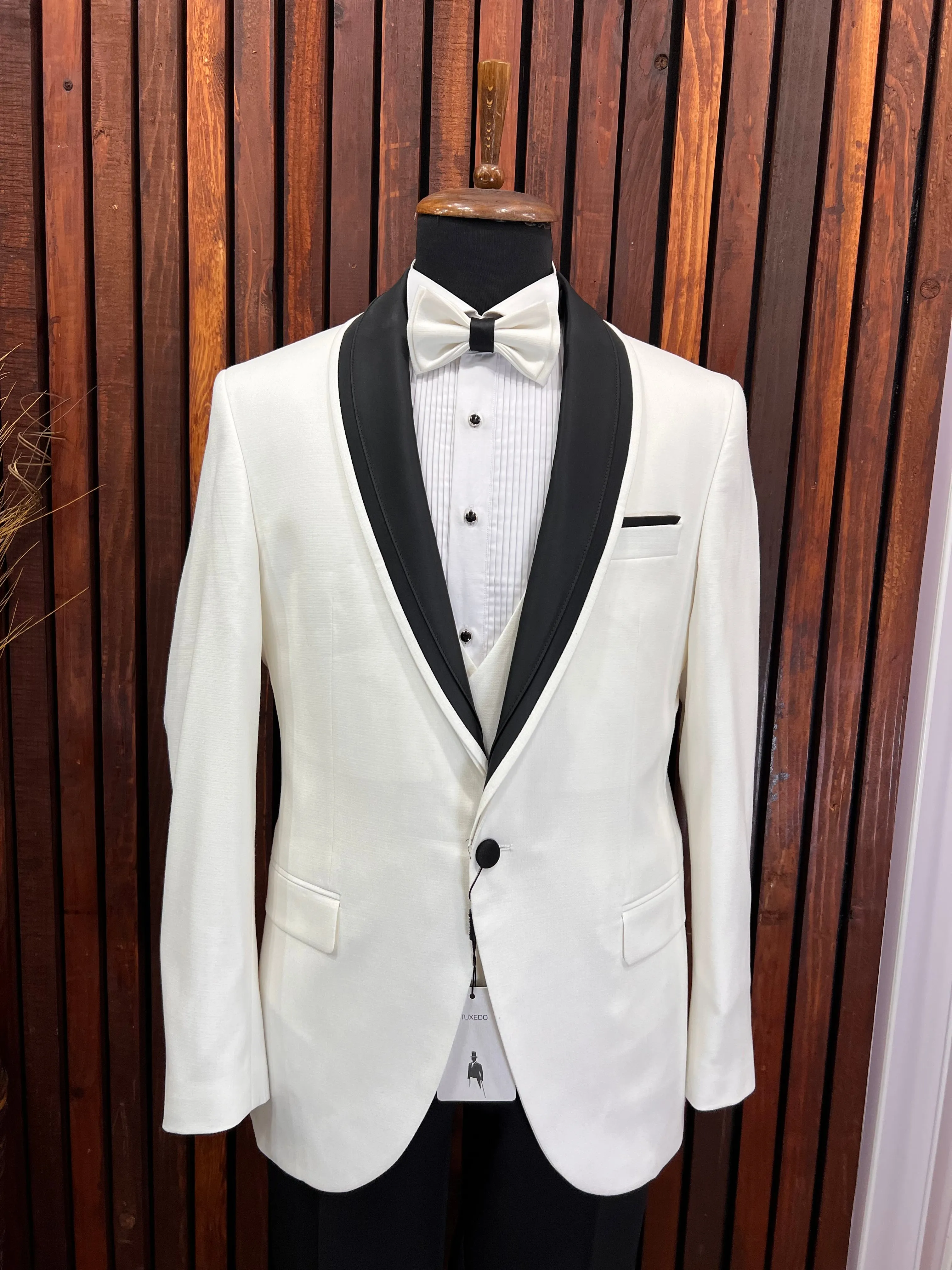 Men's White Tuxedo with Black Shawl Lapel | Elegant Formal Attire