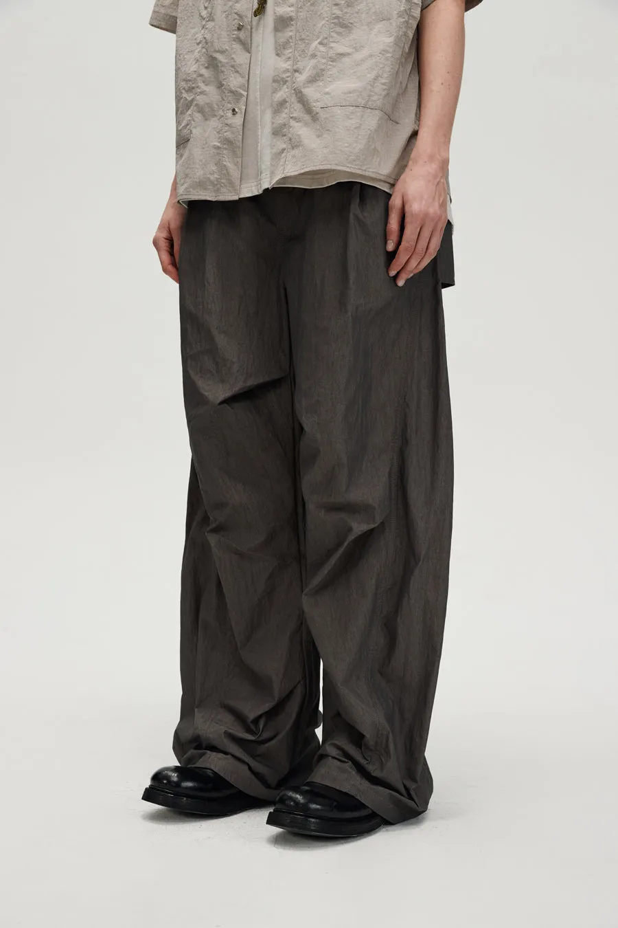 Scimitar Silhouette Breathable Casual Pants