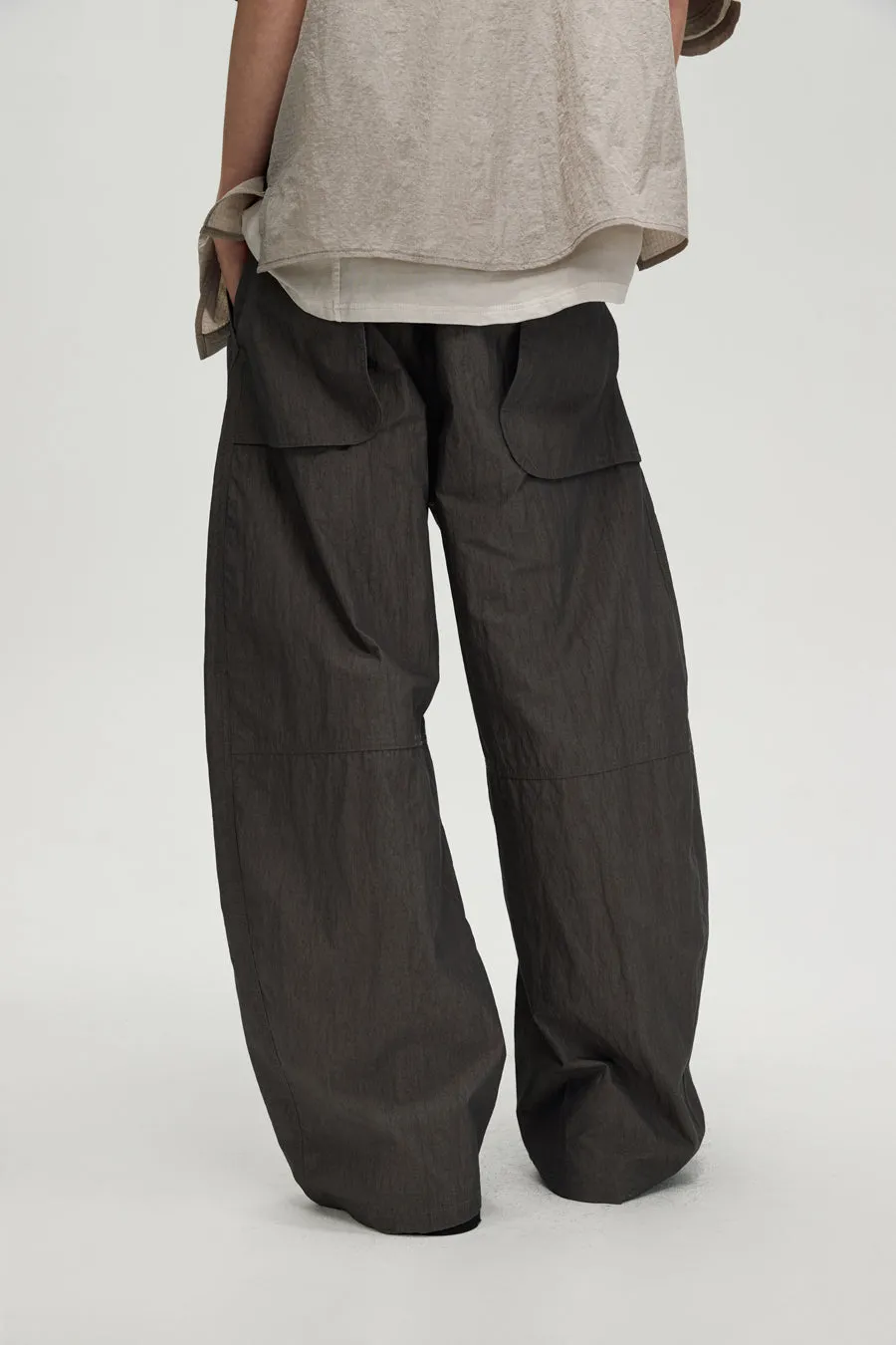 Scimitar Silhouette Breathable Casual Pants