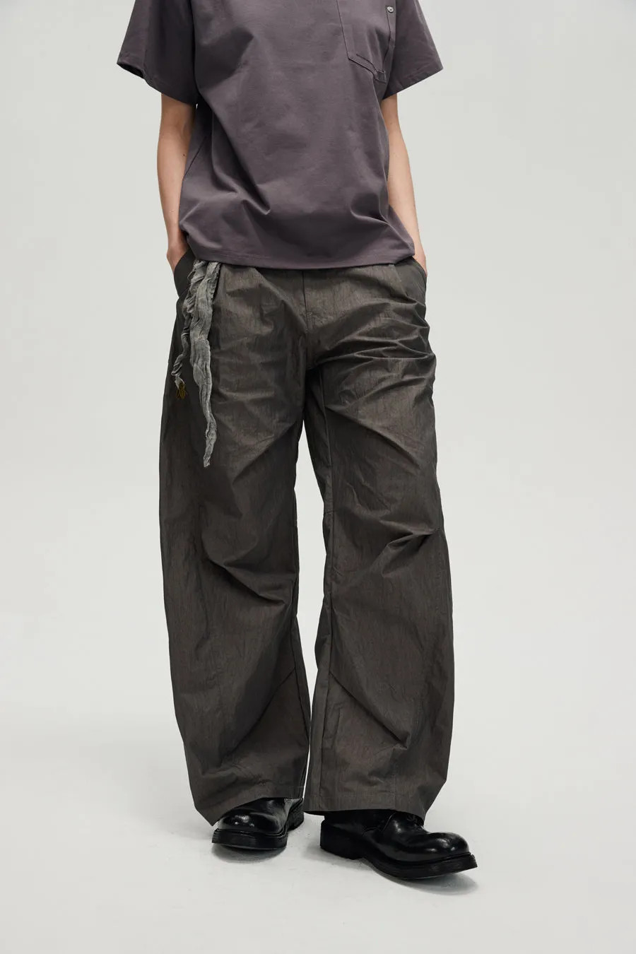 Scimitar Silhouette Breathable Casual Pants