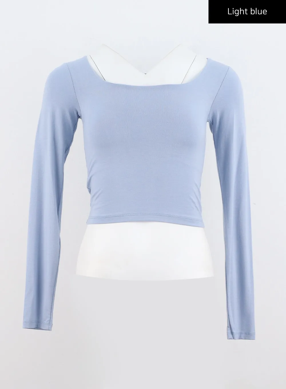 SlimFit U-Neck Crop Top IO320