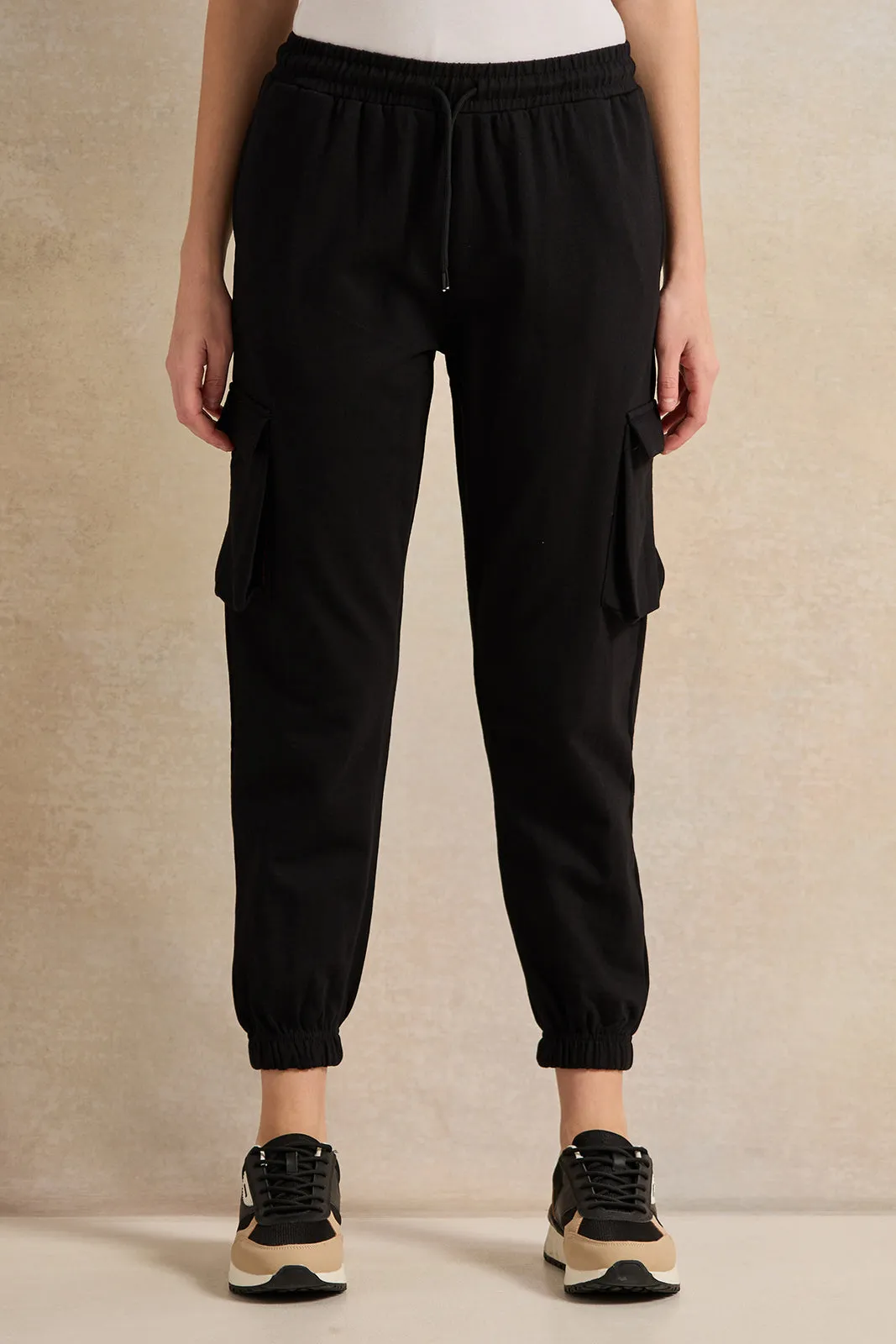 Women Black Active Cargo Pant